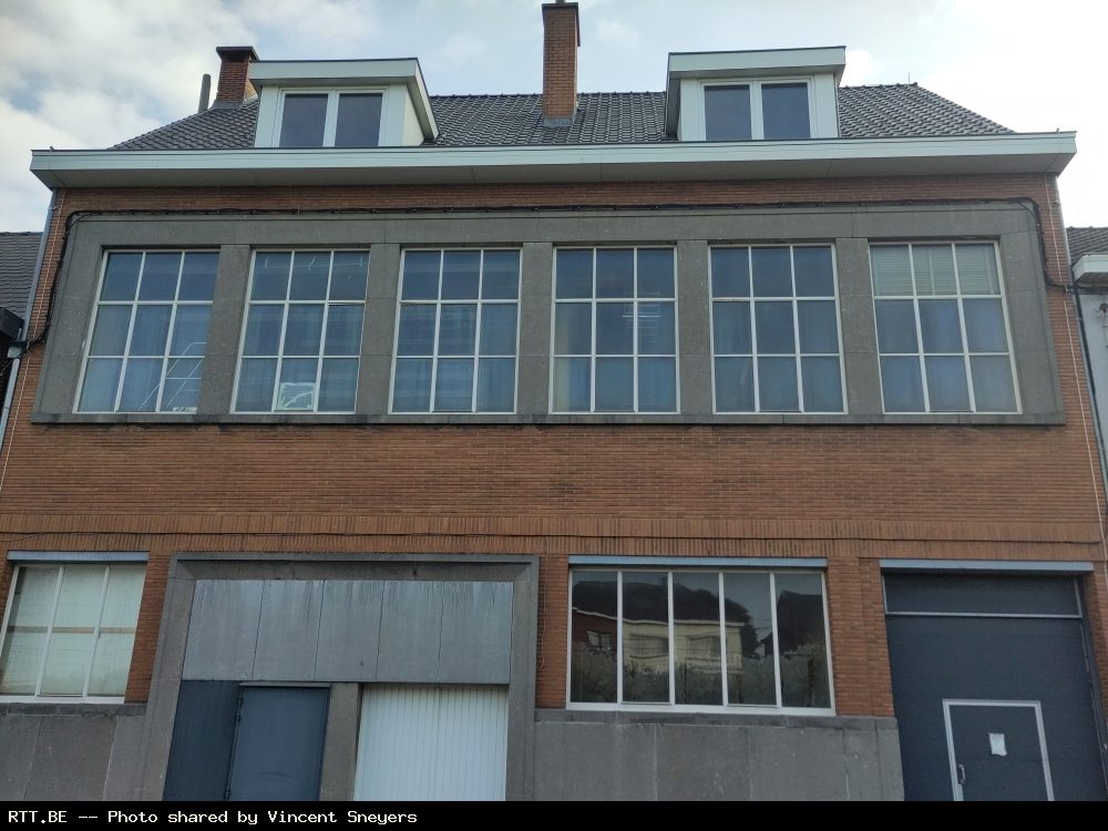 Telephone exchange — R Pont-A-Celles