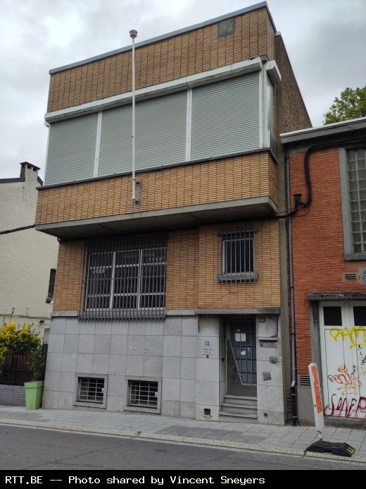 Telephone exchange — R Blandot