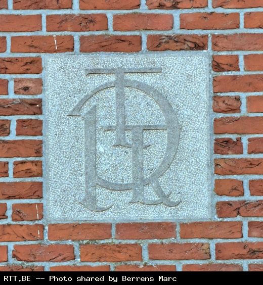 Heel mooie versie van het RTT logo, dat op vele gebouwen uit de jaren 1950 te zien is.