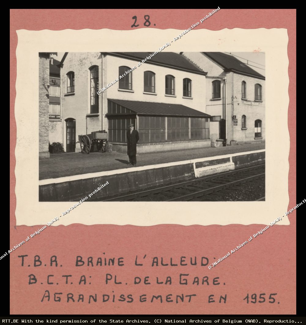 Telephone exchange — Place de la gare