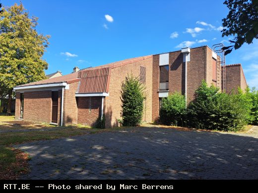 Telephone exchange — Balen