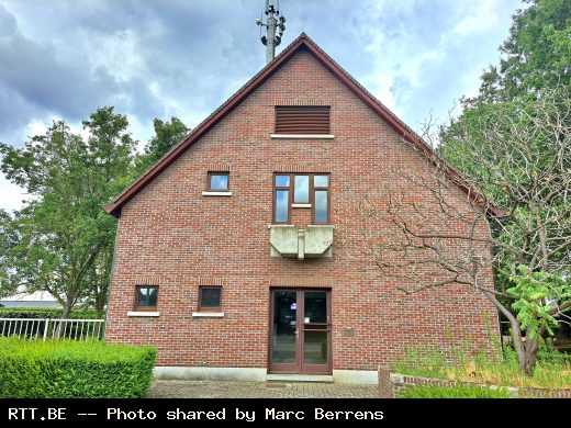Telephone exchange — Morkhoven