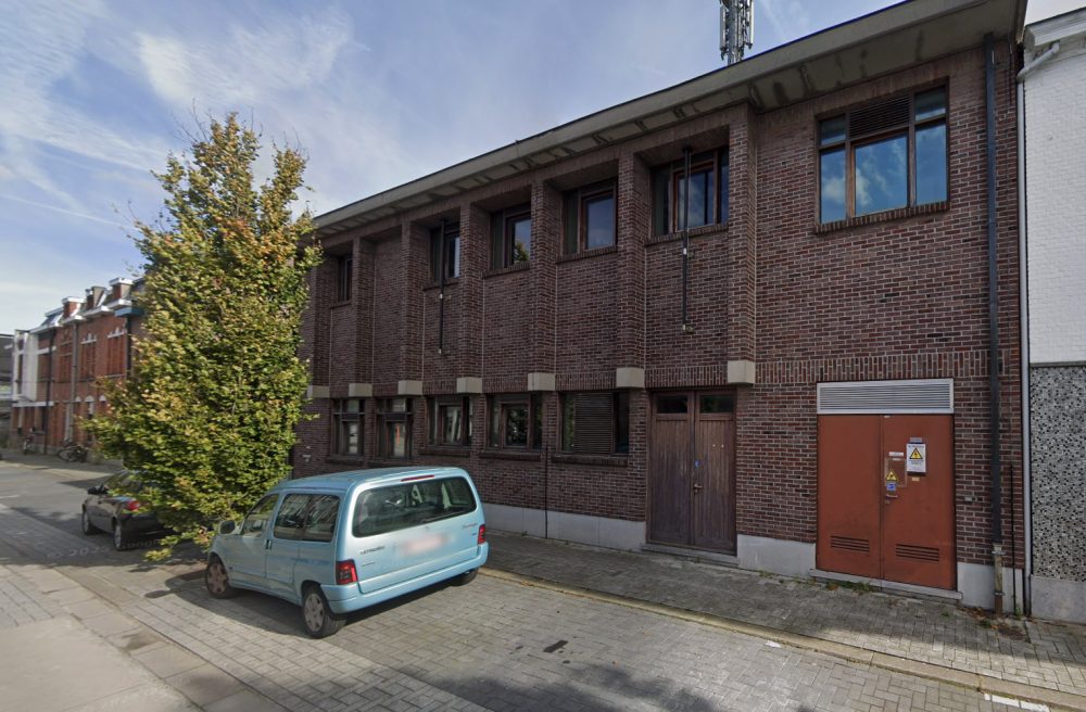 Telephone exchange — Pas