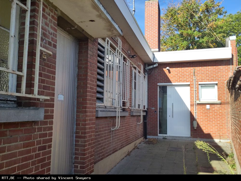 Telephone exchange — Chaussee notre dame