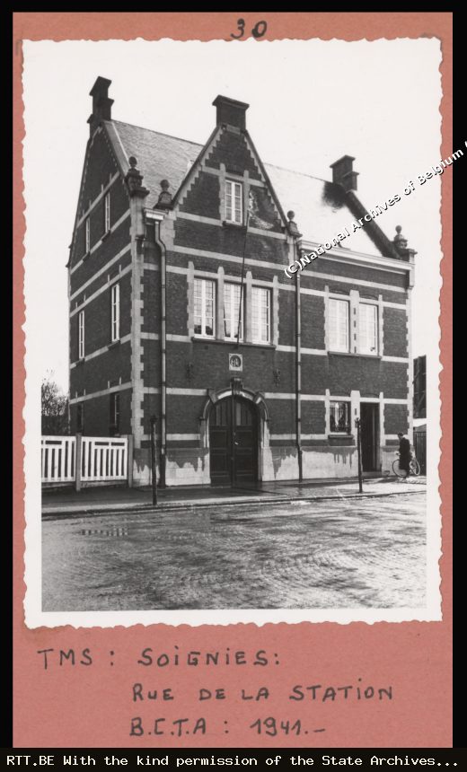 Telephone exchange — R De La Station
