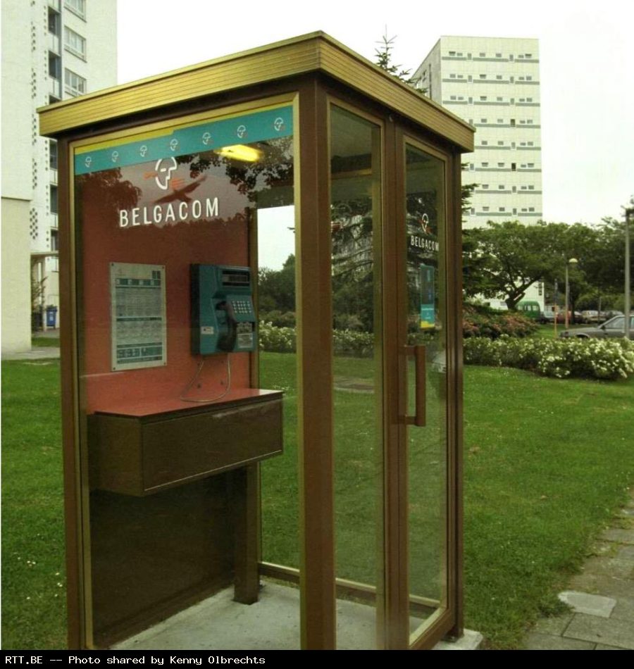 Garnimetal Phone Box