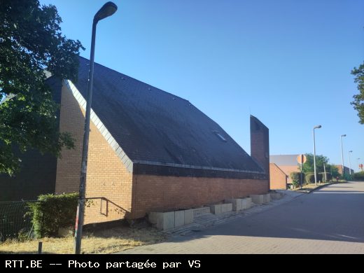 Central téléphonique — Ve Du Roman Pays