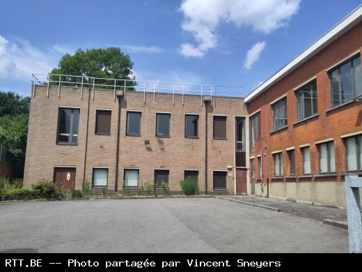 Central téléphonique — Rue Landelies