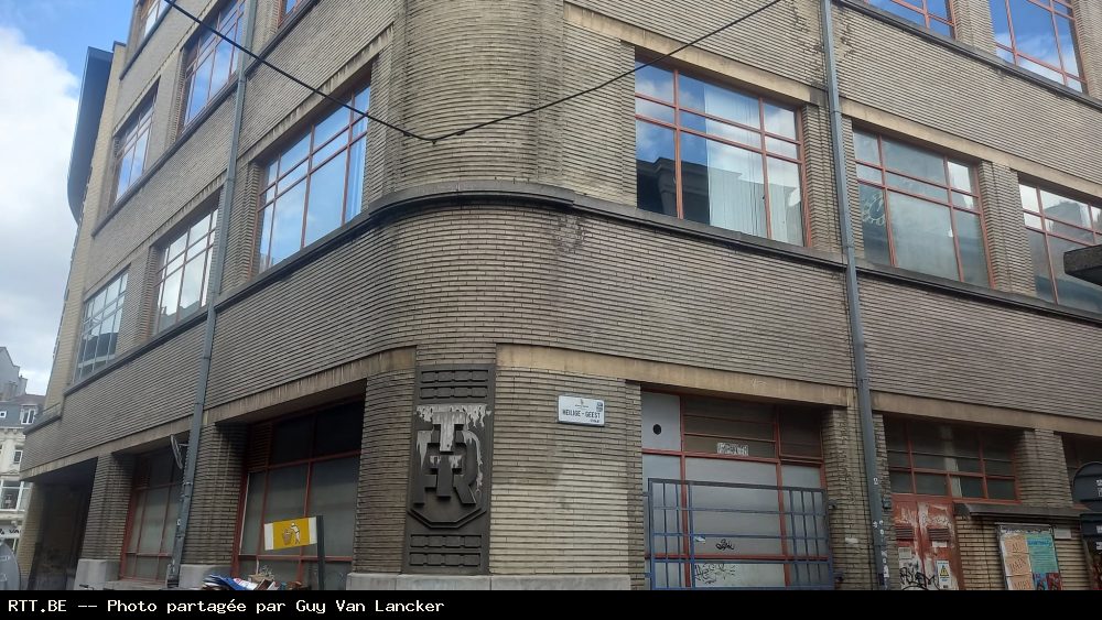 Central téléphonique — St-Niklaasstraat