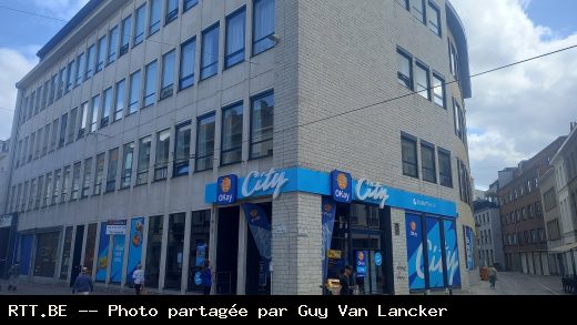 91GEN , hoek St Niklaasstraat - Bennesteeg .
