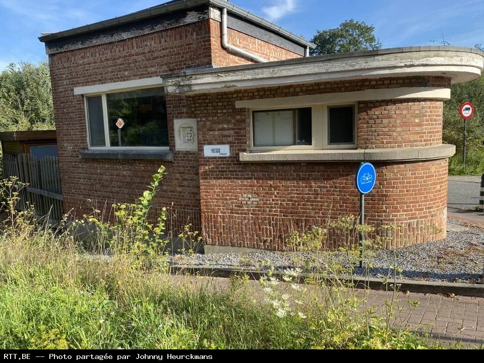 Central téléphonique — 2 Nieuwe Steenweg (Oud gebouw)