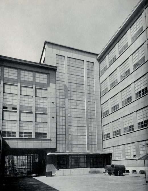 Central téléphonique — R Universite