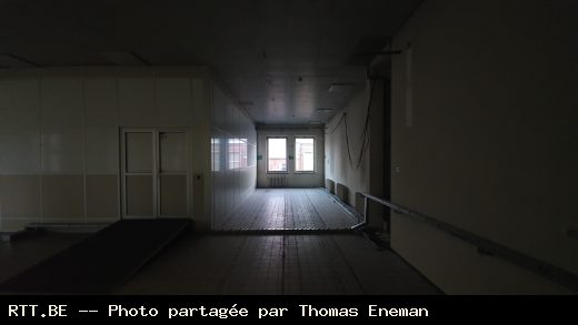Central téléphonique — Av Combattants