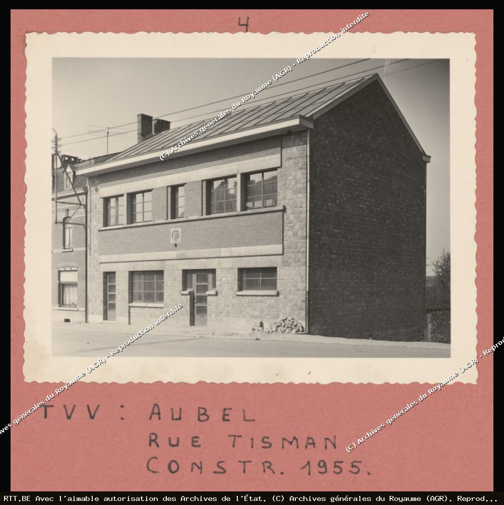 Central téléphonique — Rue Tisman