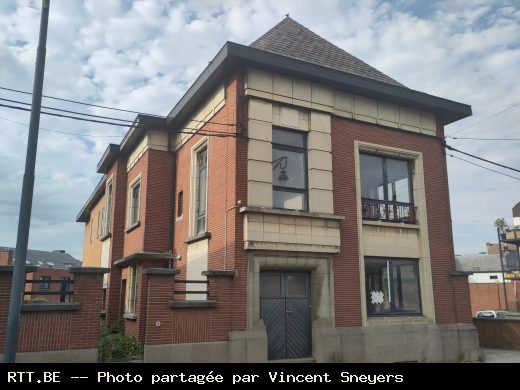 Central téléphonique — Rue Des Remparts