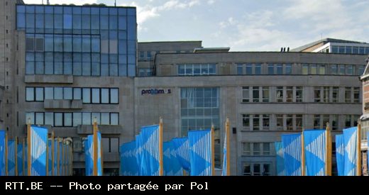 Central téléphonique — Stro