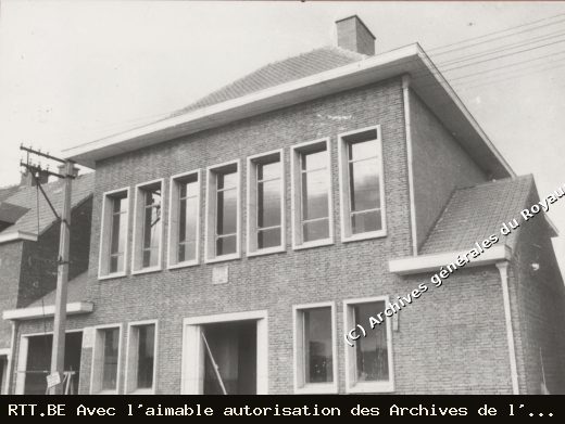 Central téléphonique — Zele