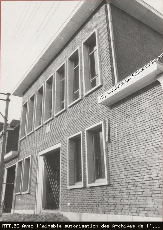 Central téléphonique — Zele