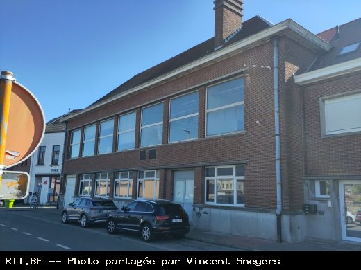 Central téléphonique — Rue Du Seuwoir