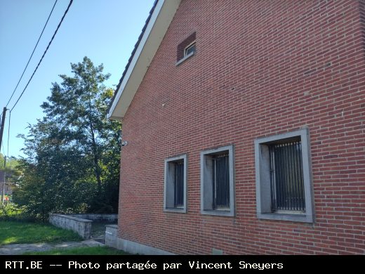 Central téléphonique — Rue Du Village