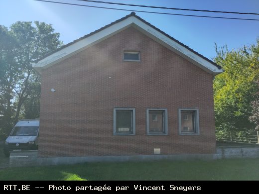 Central téléphonique — Rue Du Village