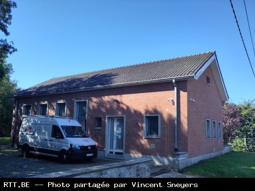 Central téléphonique — Rue Du Village