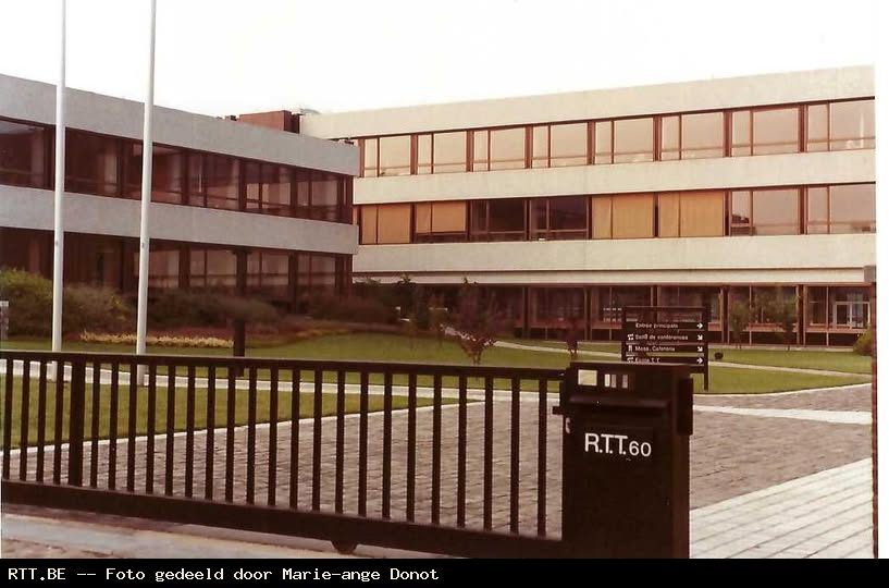 Telefooncentrale — R M Henriette