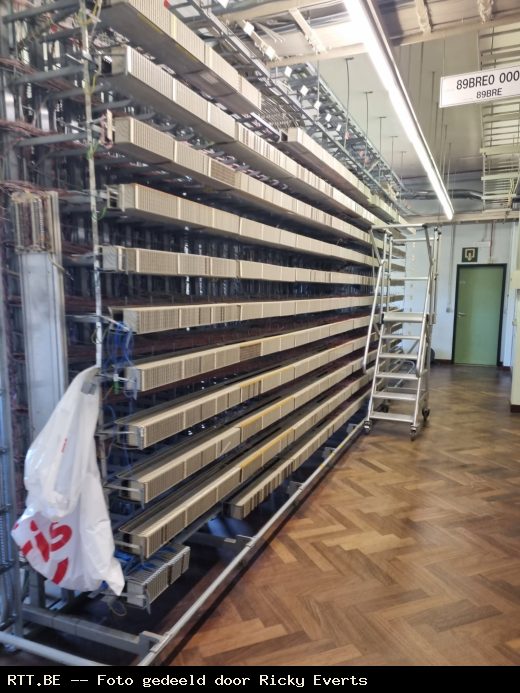 Telefooncentrale — Ter Rivierenwal