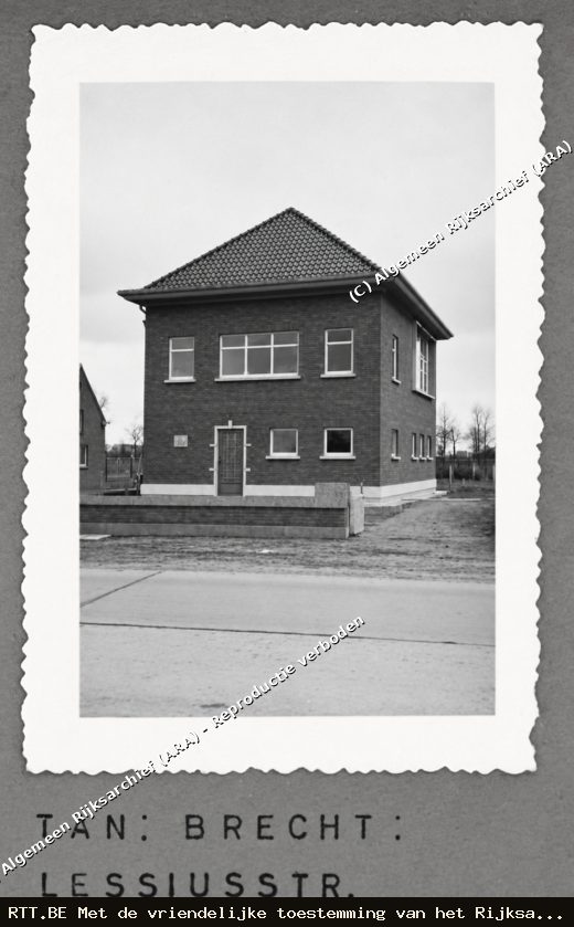 Telefooncentrale — Lessiusstraat