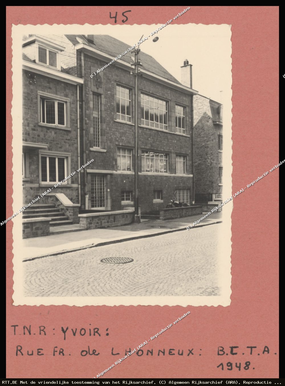 Telefooncentrale — Av F De Lhoneux