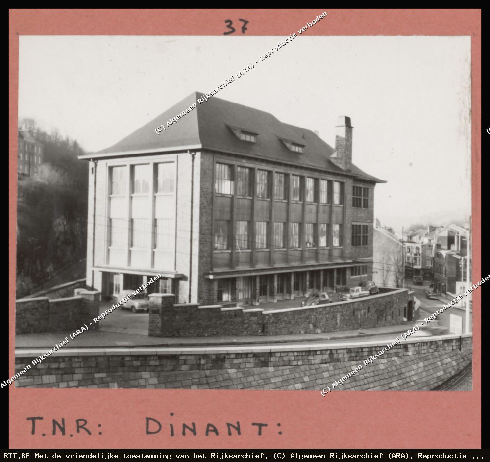 Telefooncentrale — R Bourg Bribosia