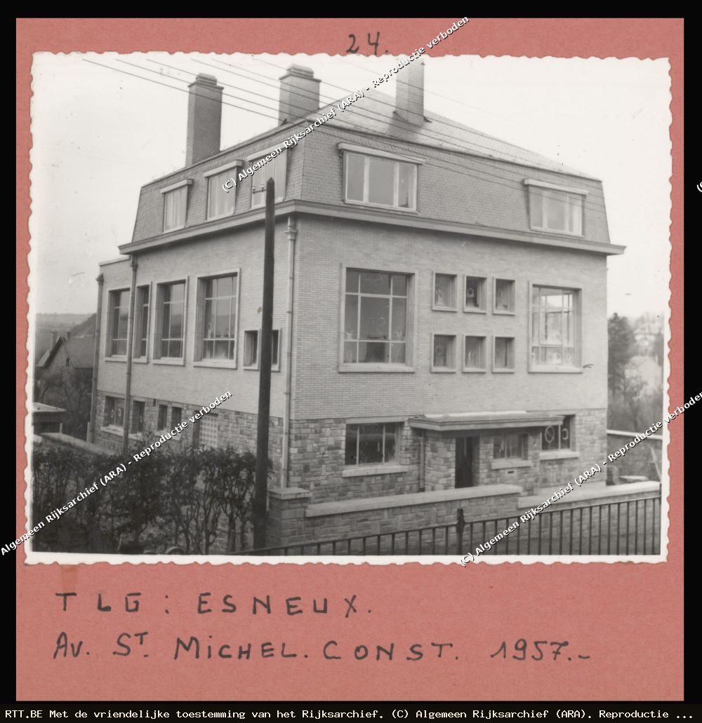 Telefooncentrale — Av St Michel